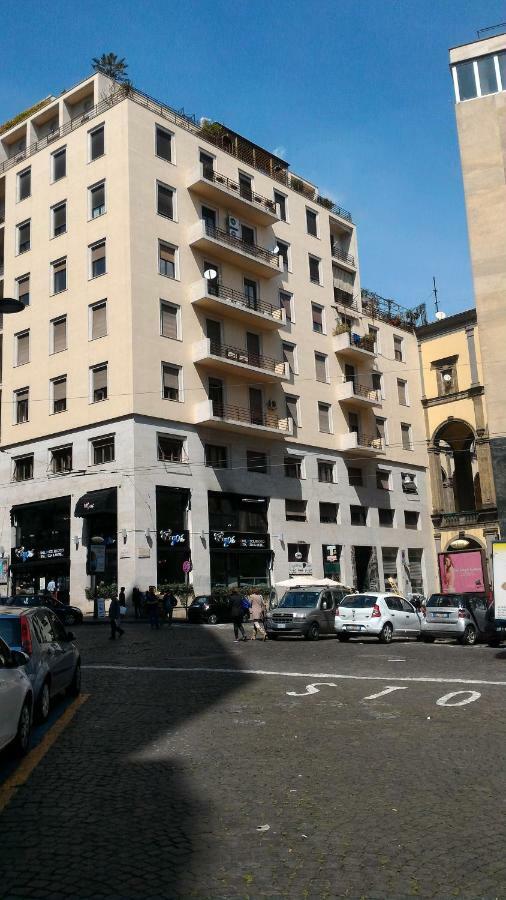 Mini Appartamento Al Chiostro Napoli Exterior foto